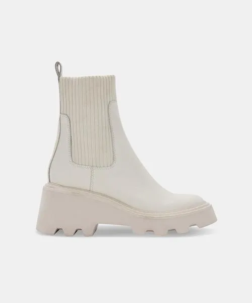 Hoven boot in Ivory Leather