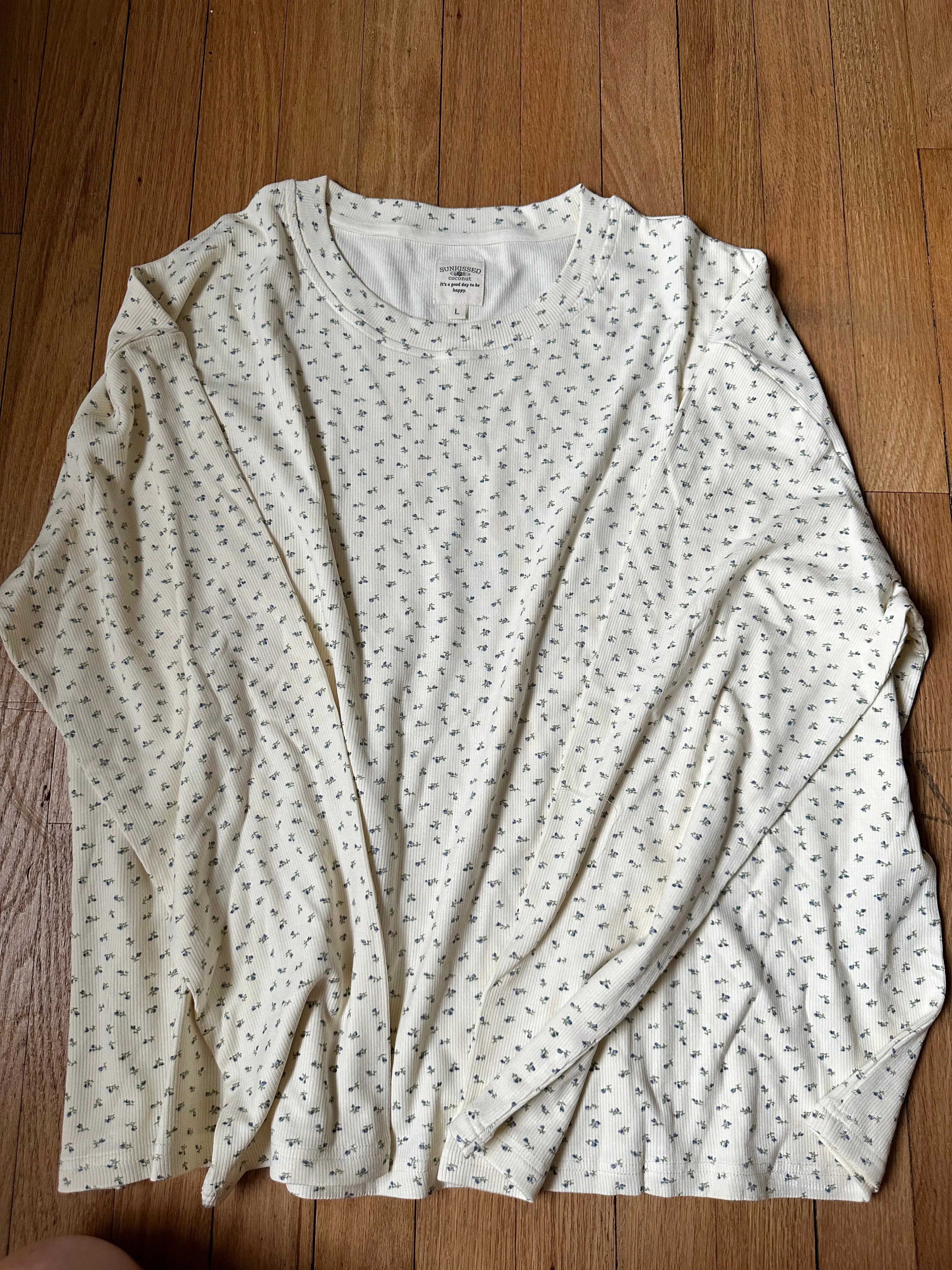 Pale Floral Long Sleeve Pajama Top