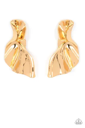 Paparazzi Earring Gold - METAL-Physical Mood