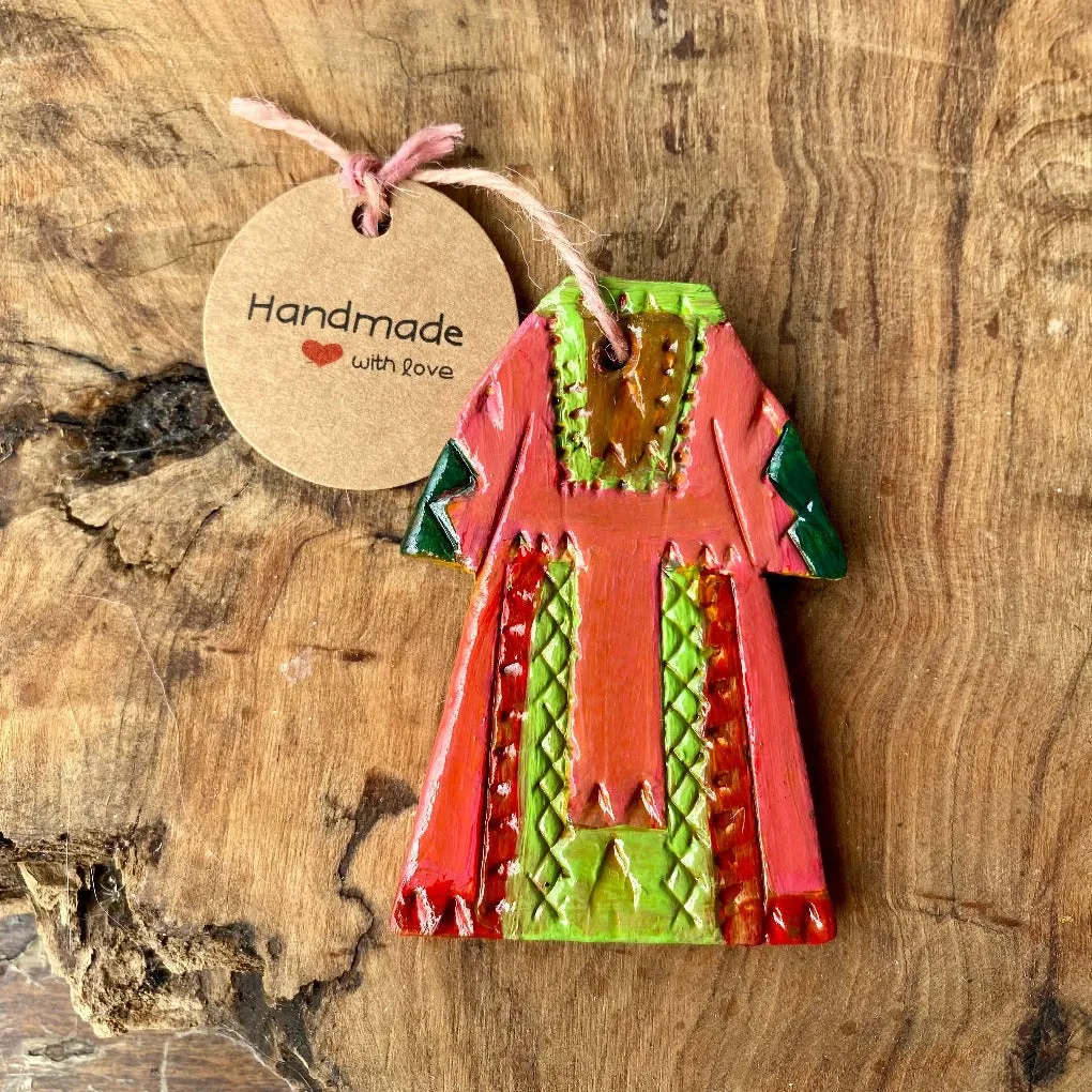 Small Decorative Palestinian Dress | Clay Thob Magnet or Ornament