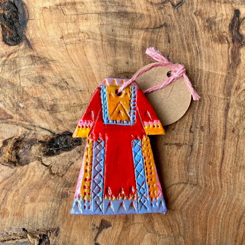 Small Decorative Palestinian Dress | Clay Thob Magnet or Ornament