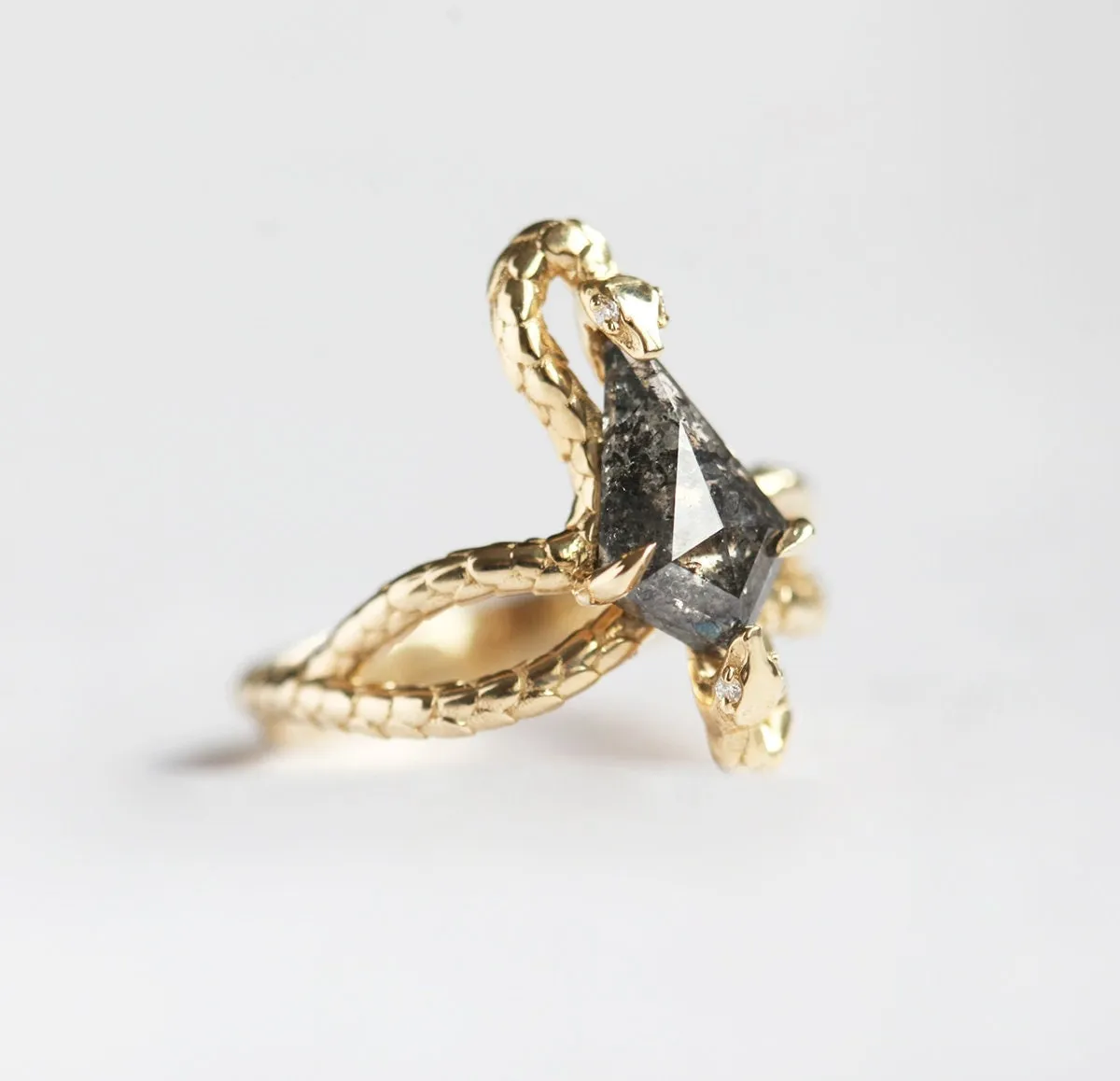 Snake Kite Salt And Pepper Diamond Ring