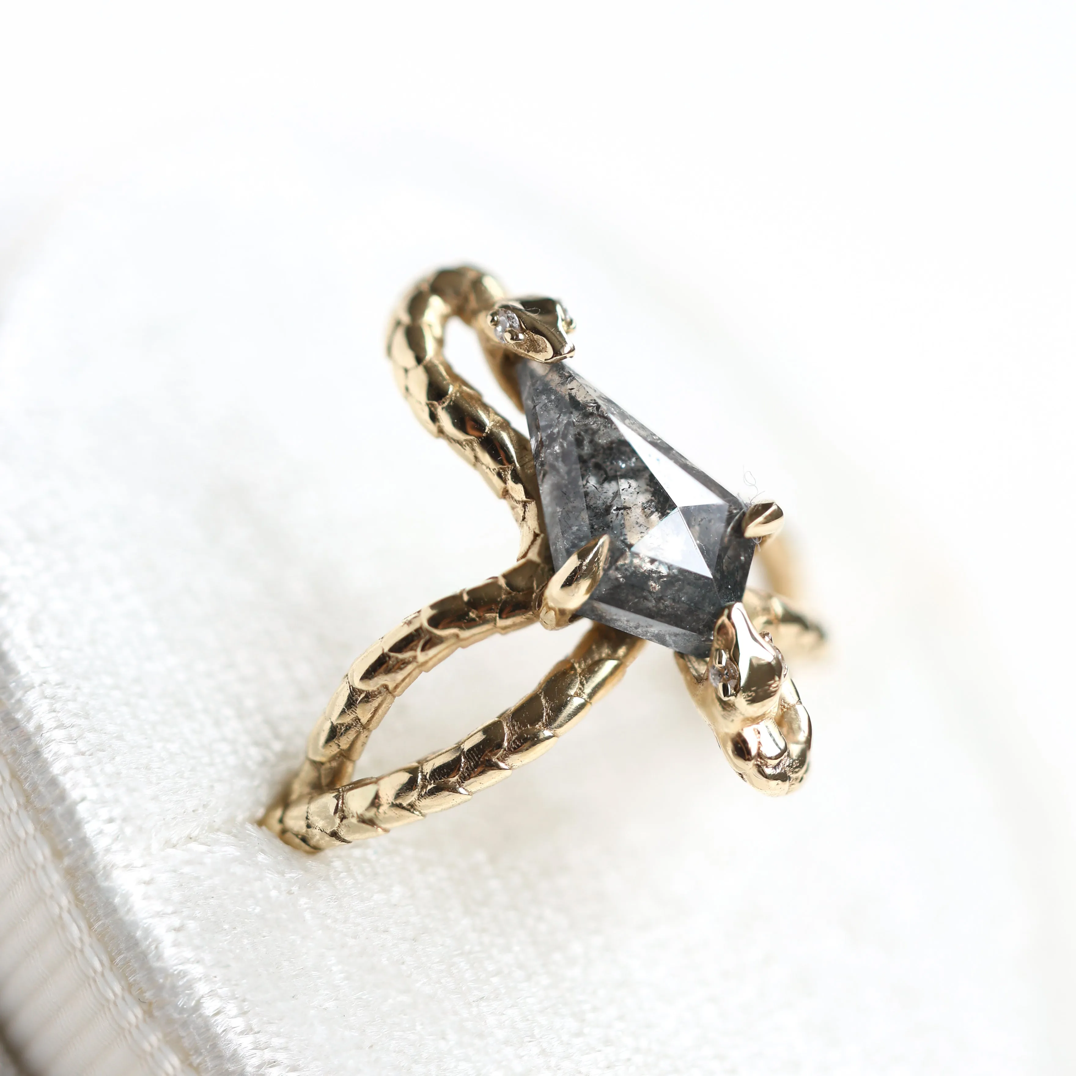 Snake Kite Salt And Pepper Diamond Ring