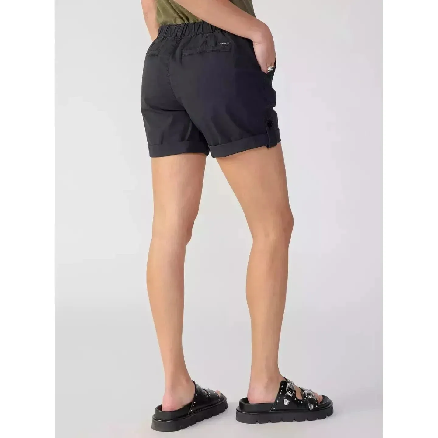 Switchback Cuffed Short