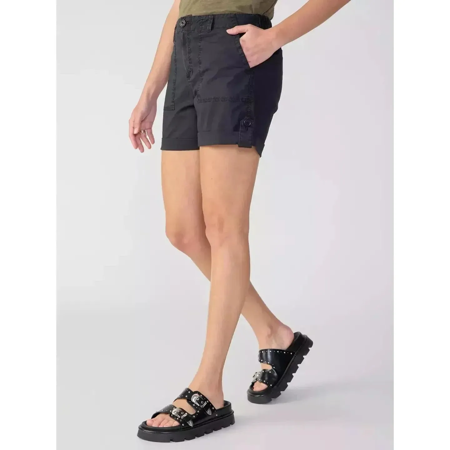 Switchback Cuffed Short